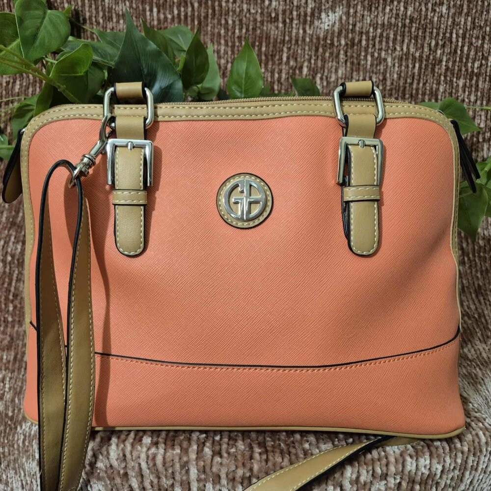 Giani Bernini Faux leather crossbody bag in discontinued coral color gently used